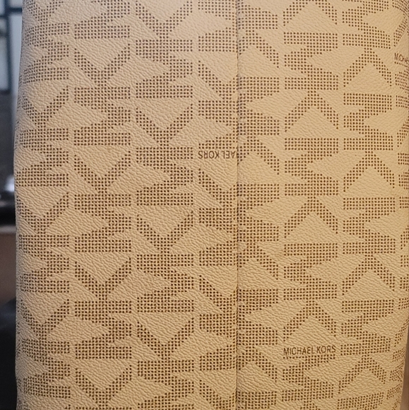 Michael kors boston bag - Picture 8 of 10